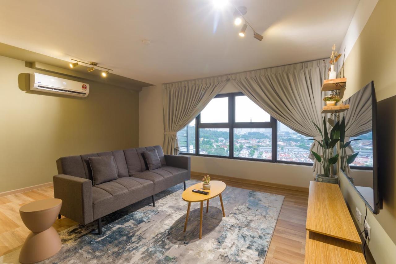 Arte Cheras Apartment *